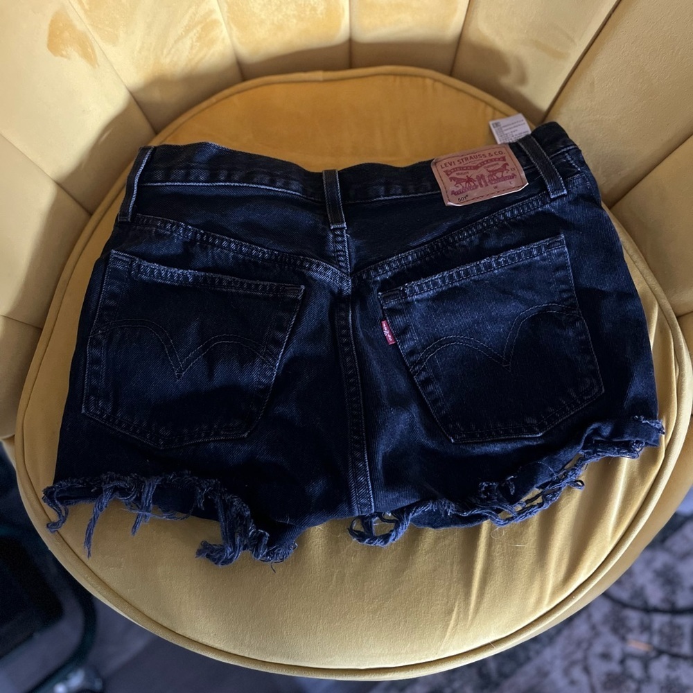 Levi's 501 Women's Black Denim Shorts size 27